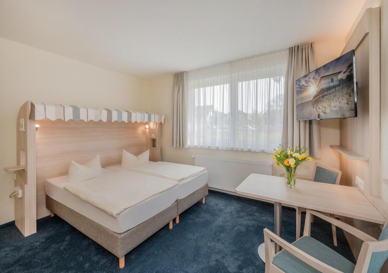 Haus Schwalbe Mit Vineta Komfort Haeusern Zempin Bagian luar foto